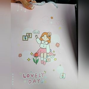 Kawaii Cartoon Girl Gift Bag